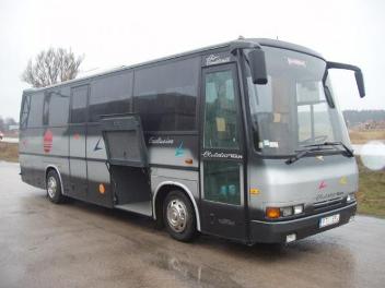 Coach with 25, 30, 31, 33 seats